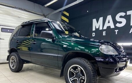 Chevrolet Niva I рестайлинг, 2003 год, 550 000 рублей, 13 фотография