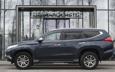 Mitsubishi Pajero Sport III рестайлинг, 2018 год, 3 390 000 рублей, 2 фотография