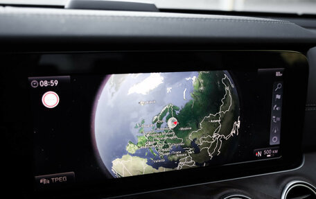 Mercedes-Benz E-Класс, 2018 год, 3 379 000 рублей, 15 фотография