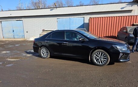 Toyota Camry, 2017 год, 1 995 000 рублей, 7 фотография