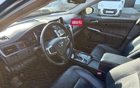 Toyota Camry, 2017 год, 1 995 000 рублей, 8 фотография