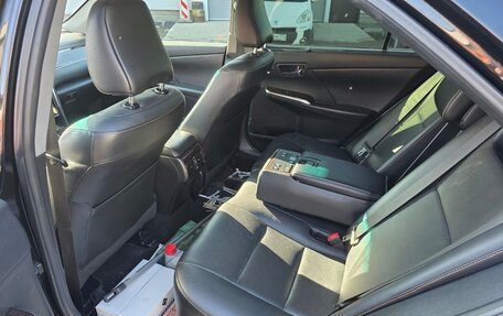 Toyota Camry, 2017 год, 1 995 000 рублей, 10 фотография