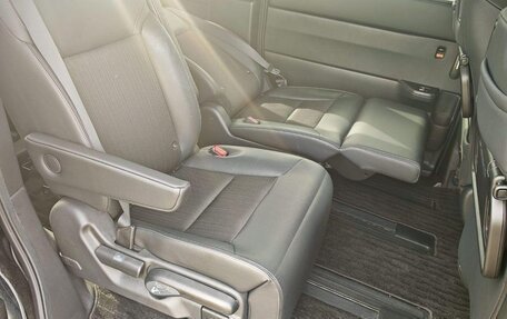 Honda Stepwgn, 2022 год, 2 150 000 рублей, 11 фотография