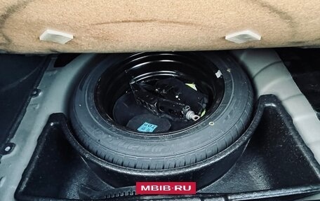 Hyundai Solaris II рестайлинг, 2013 год, 900 000 рублей, 11 фотография