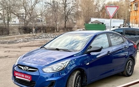 Hyundai Solaris II рестайлинг, 2012 год, 625 252 рублей, 3 фотография