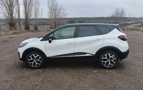 Renault Kaptur I рестайлинг, 2018 год, 1 200 000 рублей, 4 фотография