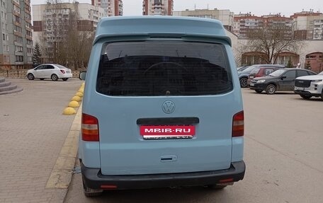 Volkswagen Transporter T5 рестайлинг, 2004 год, 830 000 рублей, 3 фотография