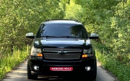 Chevrolet Tahoe III, 2008 год, 2 000 000 рублей, 3 фотография