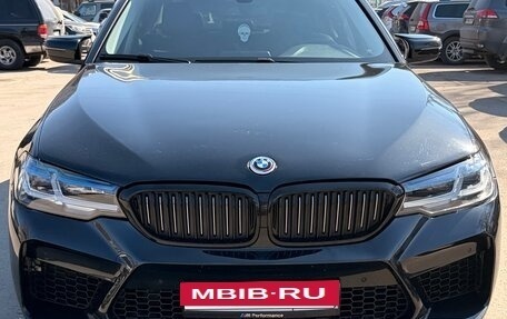 BMW 5 серия, 2020 год, 2 500 000 рублей, 2 фотография