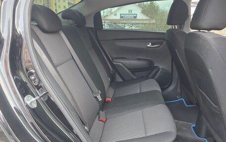 KIA Rio IV, 2018 год, 1 335 000 рублей, 18 фотография