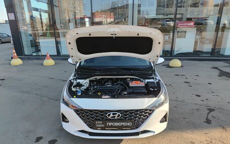 Hyundai Solaris II рестайлинг, 2021 год, 1 749 000 рублей, 11 фотография