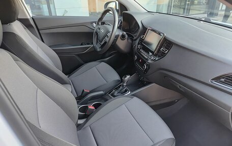 Hyundai Solaris II рестайлинг, 2021 год, 1 749 000 рублей, 13 фотография