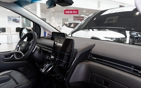 Hyundai Staria, 2025 год, 11 500 000 рублей, 15 фотография