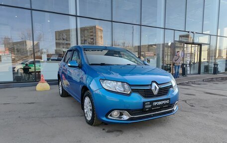Renault Logan II, 2016 год, 705 000 рублей, 3 фотография