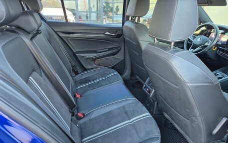 Volkswagen Golf VIII, 2020 год, 2 650 000 рублей, 8 фотография