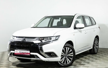 Mitsubishi Outlander III рестайлинг 3, 2022 год, 2 899 700 рублей, 1 фотография