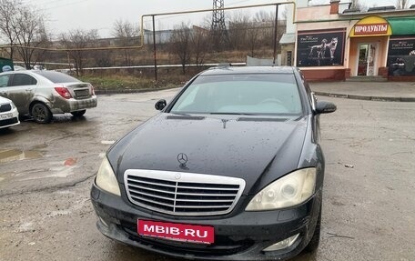 Mercedes-Benz S-Класс, 2007 год, 1 000 000 рублей, 1 фотография