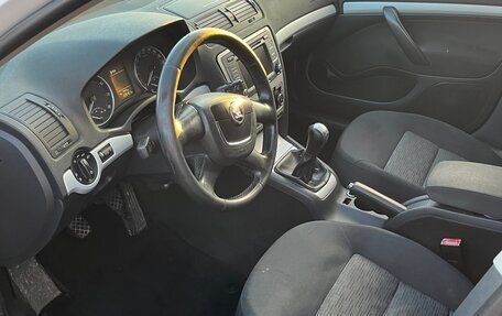 Skoda Octavia, 2010 год, 600 000 рублей, 6 фотография