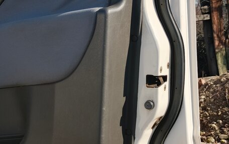 Mitsubishi Space Star I рестайлинг, 1999 год, 300 000 рублей, 10 фотография