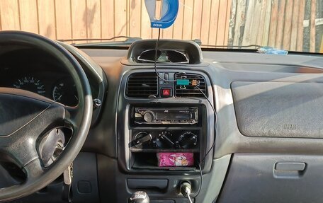 Mitsubishi Space Star I рестайлинг, 1999 год, 300 000 рублей, 16 фотография