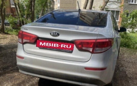 KIA Rio III рестайлинг, 2015 год, 375 000 рублей, 2 фотография