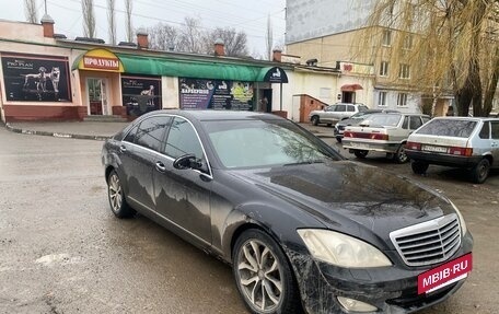 Mercedes-Benz S-Класс, 2007 год, 1 000 000 рублей, 2 фотография