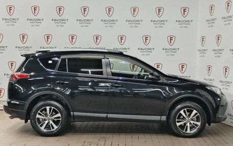 Toyota RAV4, 2016 год, 1 825 000 рублей, 4 фотография