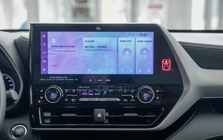 Toyota Highlander, 2025 год, 6 590 000 рублей, 14 фотография