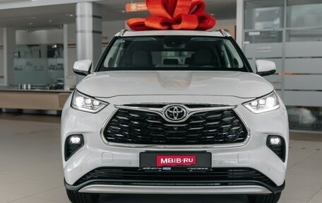 Toyota Highlander, 2025 год, 6 590 000 рублей, 2 фотография