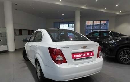 Chevrolet Aveo III, 2014 год, 678 000 рублей, 6 фотография
