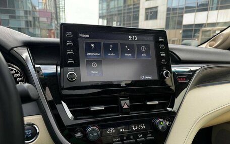 Toyota Camry, 2022 год, 3 975 000 рублей, 12 фотография