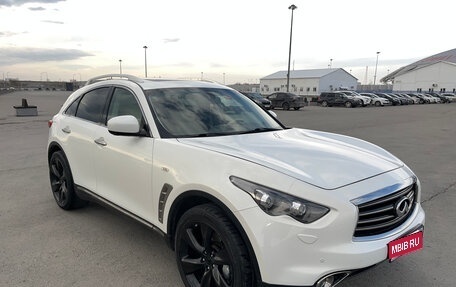 Infiniti FX II, 2012 год, 2 100 000 рублей, 1 фотография