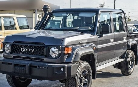 Toyota Land Cruiser 70, 2024 год, 8 160 000 рублей, 4 фотография