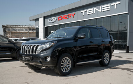 Toyota Land Cruiser Prado 150 рестайлинг 2, 2017 год, 4 300 000 рублей, 1 фотография