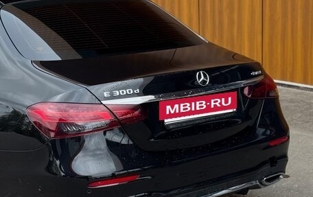 Mercedes-Benz E-Класс, 2021 год, 4 000 000 рублей, 6 фотография