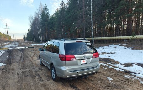 Toyota Sienna II рестайлинг, 2004 год, 1 400 000 рублей, 3 фотография