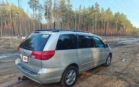 Toyota Sienna II рестайлинг, 2004 год, 1 400 000 рублей, 5 фотография