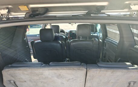 Toyota Sienna II рестайлинг, 2004 год, 1 400 000 рублей, 13 фотография