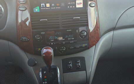 Toyota Sienna II рестайлинг, 2004 год, 1 400 000 рублей, 17 фотография