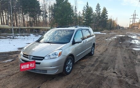 Toyota Sienna II рестайлинг, 2004 год, 1 400 000 рублей, 8 фотография