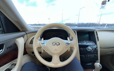 Infiniti FX II, 2012 год, 2 100 000 рублей, 12 фотография