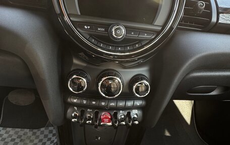 MINI Hatch, 2020 год, 2 900 000 рублей, 22 фотография