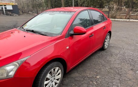 Chevrolet Cruze II, 2009 год, 500 000 рублей, 2 фотография