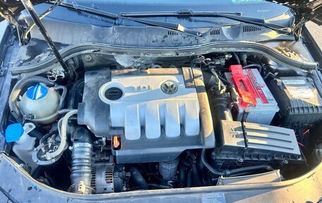 Volkswagen Passat B6, 2006 год, 650 000 рублей, 12 фотография