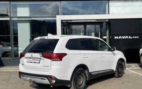 Mitsubishi Outlander III рестайлинг 3, 2019 год, 1 812 000 рублей, 5 фотография