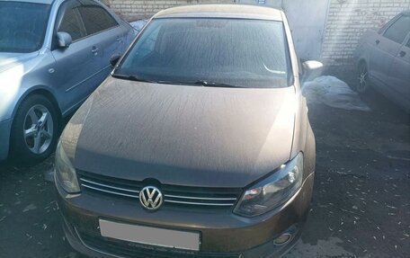 Volkswagen Polo VI (EU Market), 2015 год, 743 000 рублей, 3 фотография