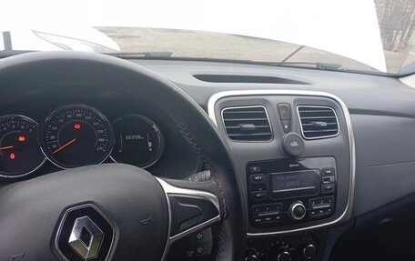 Renault Logan II, 2021 год, 794 000 рублей, 12 фотография