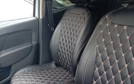 Renault Logan II, 2021 год, 794 000 рублей, 10 фотография