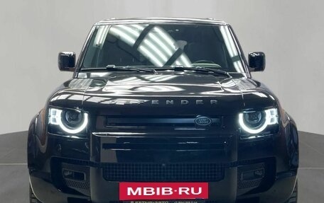 Land Rover Defender II, 2021 год, 4 750 000 рублей, 8 фотография