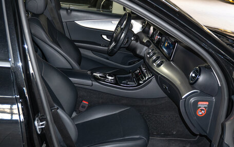 Mercedes-Benz E-Класс, 2020 год, 2 749 000 рублей, 8 фотография